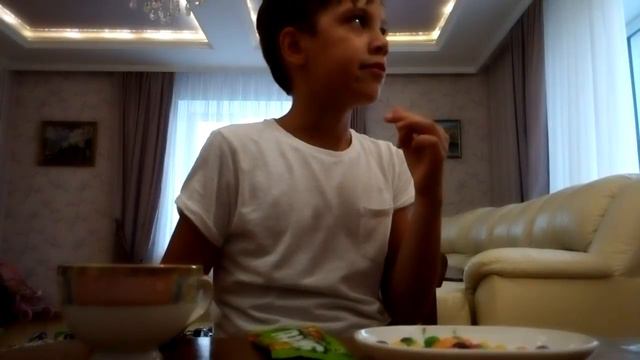 Проверяем Есть ли в чокопай смайл смотреть онлайн