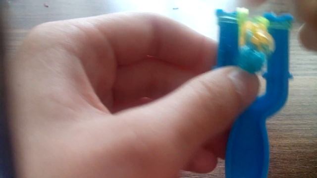 Как сделать мячик из резинок на рогатке смотреть онлайн