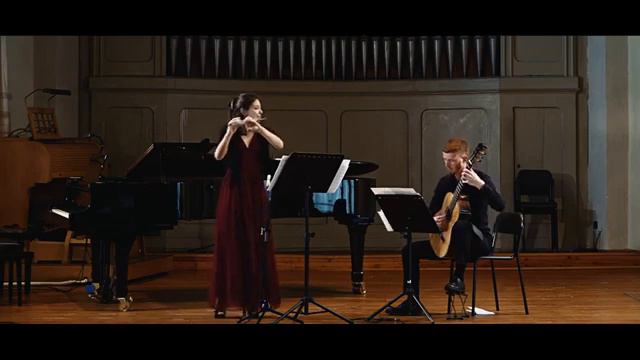 A. Piazzolla: Histoire du tango | Irene Sacchetti, flute - Fabio Bussola, guitar смотреть онлайн