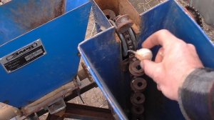 Чеснокосажалка универсальная!!!