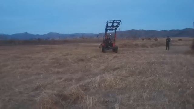 Шифенг 244, делаем жизнь чуточку легче, погрузка сена смотреть онлайн