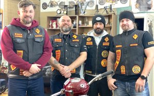 Байкеры мотоклуба BANDIDOS MC дали интервью МОТОРАДИО.