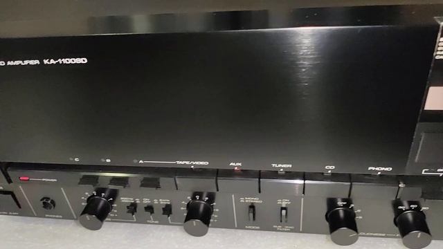 KENWOOD KA-1100SD & ONKYO M-90 - усилитель высшего класса + замечательная акустика! смотреть онлайн