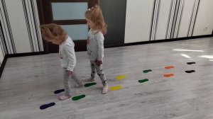 ЗАРЯДКА для детей в 2 года. Упражнения.