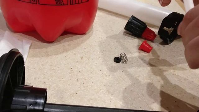 Как собрать AVS CRYSTAL распылитель помповый