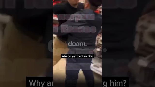 Russian Islamophobe Tells Muslim Woman To Remove Her Niqab At Moscow Shopping Centre
