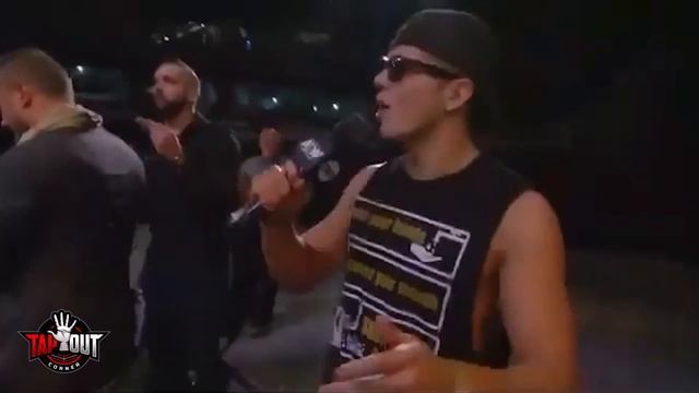 WWE Wrestlers Singing Other Wrestlers Theme Songs