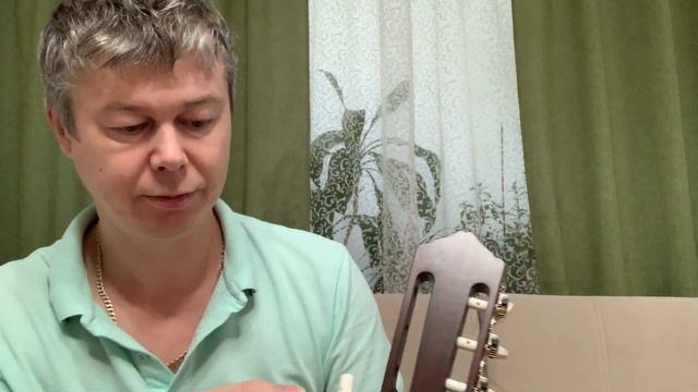 Обзор Замена колков на классической гитаре смотреть онлайн