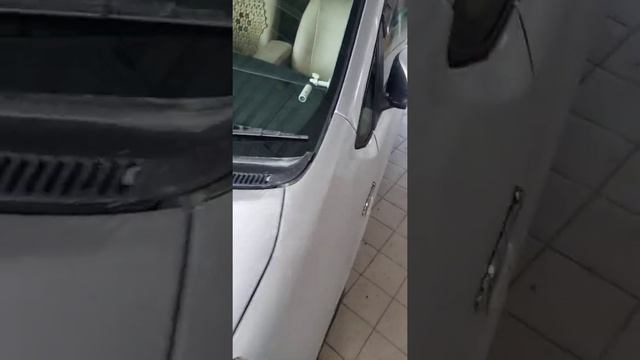 Установка лобового стекла Toyota Prius 20