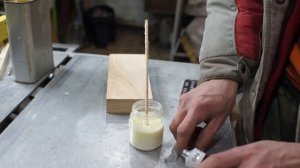 Необычный способ колеровки масла для дерева