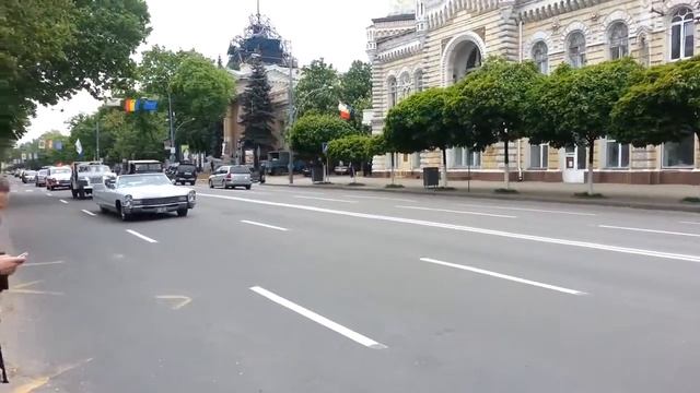 Ретро автомобили в Кишиневе смотреть онлайн