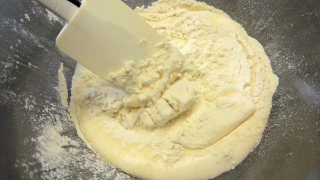 Pfirsichkuchen, Sie werden ihn immer wieder essen wollen, wenn Sie ihn einmal probiert haben! смотреть онлайн