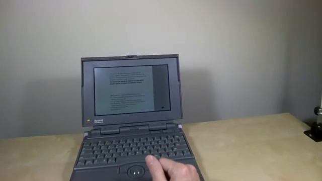 Google Glass Captured Demo of Voyager Expanded Books Neuromancer eBook on Apple Powerbook 145 смотреть онлайн