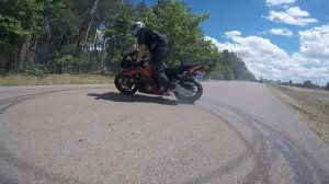 Honda CBR 600  F3 Burnout