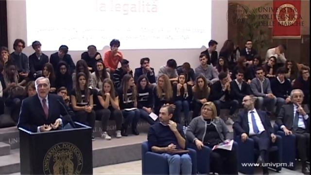 I giovani incontrano la legalità - Pietro Grasso all'Univpm смотреть онлайн