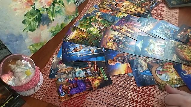 Пауза между Вами или конец❓ #онлайнрасклад #треугольниктаро смотреть онлайн