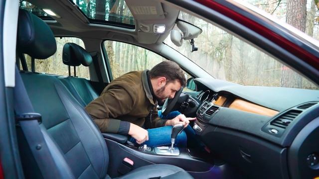 Renault Laguna 3. Хорошее предложение по приятной цене. смотреть онлайн