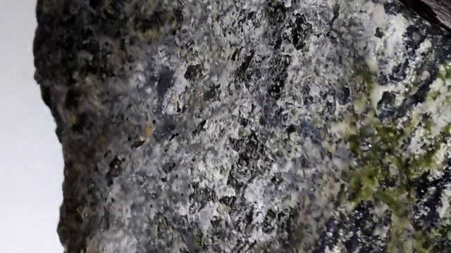 Серпентинит смотреть онлайн
