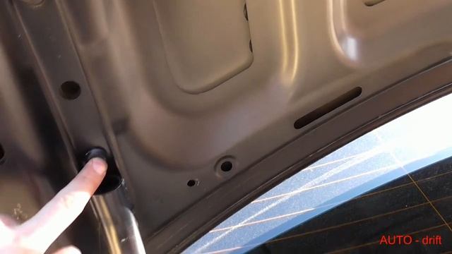 БМВ Е60, замена крышки багажника дорест на рестайлинг!!! смотреть онлайн