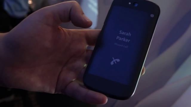 Мнение о YotaPhone 2 смотреть онлайн