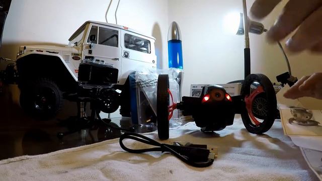 PARROT Jumping Sumo UNBOX e 1 volta - RC BELESSO смотреть онлайн