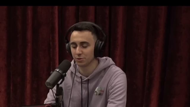 Joe Rogan: The brilliance of Efren "Bata" Reyes & How popular BILLIARDS is in the Philippines смотреть онлайн