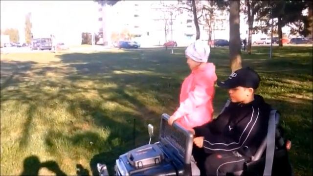 Электромобиль Peg Perego Gaucho и велик Trek смотреть онлайн