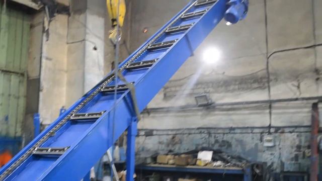 Скребковый транспортер от Аркон для перемещения сыпучих материалов смотреть онлайн