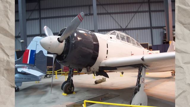 Most People Choose Wrong! | Grumman Wildcat Vs Mitsubishi Zero смотреть онлайн