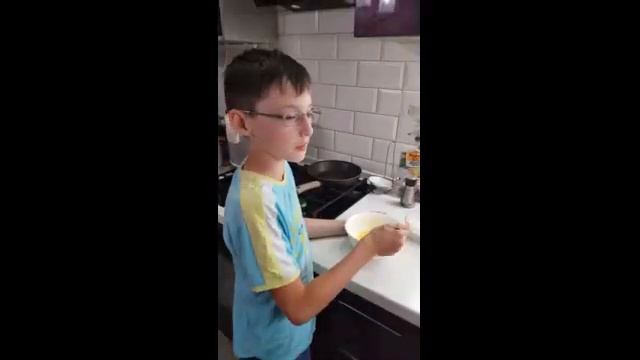 омлет с сахаром смотреть онлайн