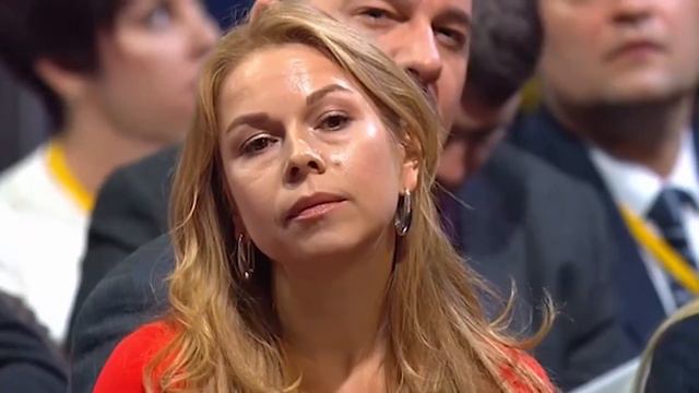 А не намёк ли это на ПЯТЫЙ срок??? смотреть онлайн
