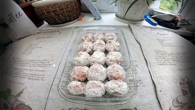 Тефтели с кабачком в духовке / Простые и вкусные тефтельки. смотреть онлайн