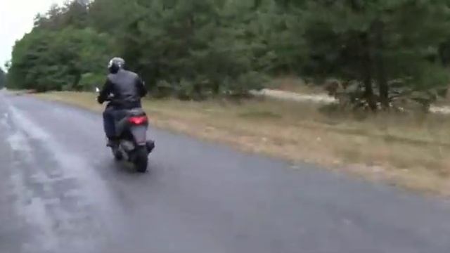 Gilera runner FXR 180 DD та Suzuki Bandit 250