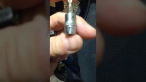 Как снять переднее поворотное колесо детской коляски Cam Dinamico Up