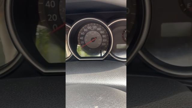 Configuración Nissan TIida 2007 , el control compatible con más modelos смотреть онлайн