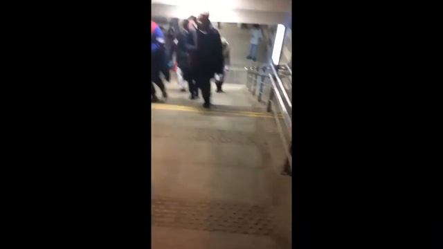 РАСКОЛЬНИКОВ СМОТРИТ ЗА РАЙОНОМ смотреть онлайн
