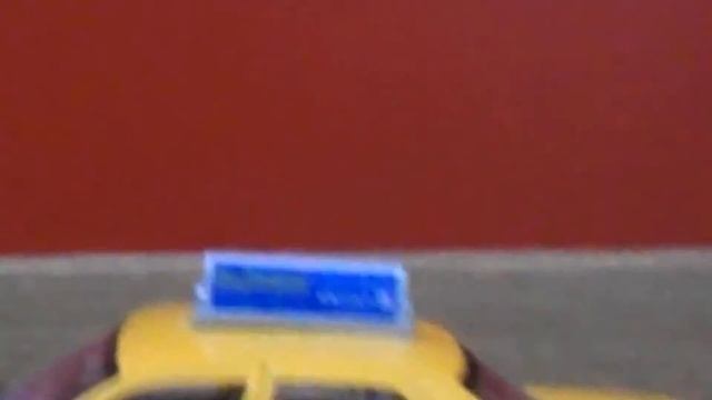 Ford Crown Victoria nycTAXI 1/24 смотреть онлайн