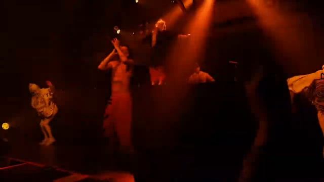 Fatty Boom Boom - Die Antwoord- Cains смотреть онлайн