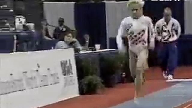 Amanda Borden - 1994 US World Trials - Vault 2 смотреть онлайн