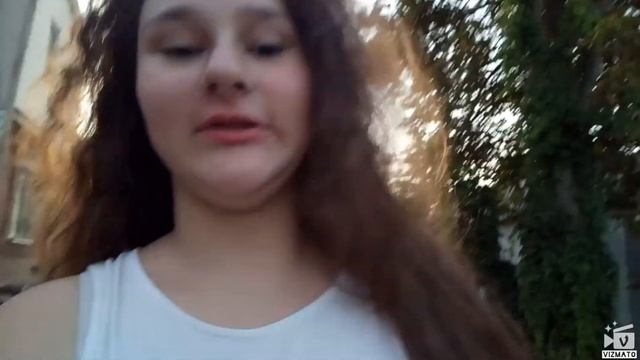 ВЛОГ. Как я гуляю? Упала с дерева.И ездила в больницу. смотреть онлайн