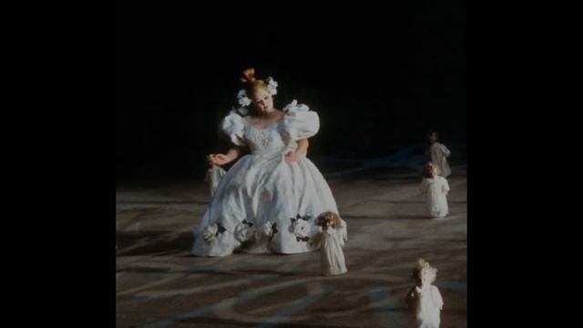 Tracy Dahl - Les oiseaux dans la charmille - "The Doll Song" Les contes d'Hoffmann - Speers смотреть онлайн