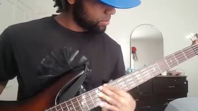 Se me va la voz Bass cover (bachata) by Wayne Bass смотреть онлайн