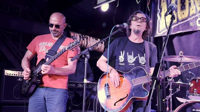 Похоронный блюз. Подземный Блюзовый Оркестр и Илья Карташов