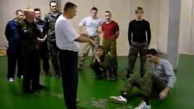 Полковник Соловьев Освобождение волновым движением Russian hand fight. смотреть онлайн