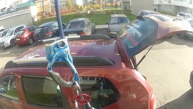 Подъём груза. Натягивание тролеев. смотреть онлайн