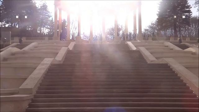 Кисловодск, Каскадная лестница, перед открытием 15.12.2015 смотреть онлайн