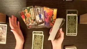 Новый знакомый. Нравлюсь ли я ему или показалось? Расклады на картах Таро