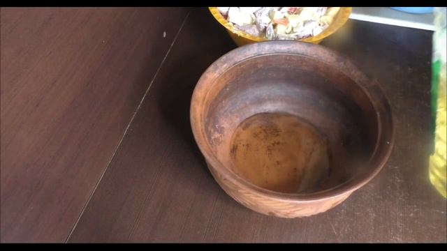 Свинина с картошкой в глиняном горшочке. Простой, быстрый, вкусный обед смотреть онлайн