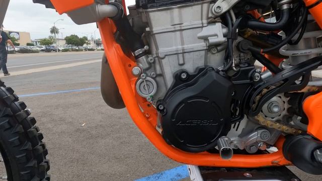 2022 KTM 450 SXF / Walk Around / Start Up / Sound Clip смотреть онлайн