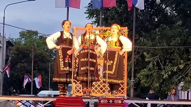 Ej čula jesam moj se dragi ženi KC Car Dušan Silni Feketić смотреть онлайн